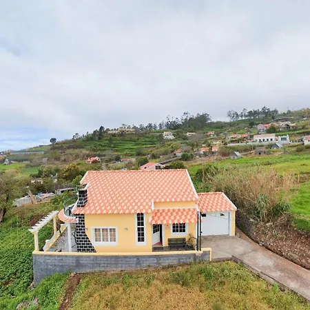 בית נופש Feiteiras House Canhas