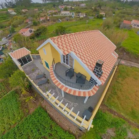 בית נופש Feiteiras House